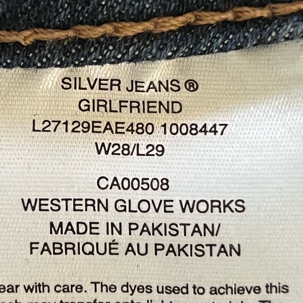 Women’s Silver Girlfriend Jeans - Picture 5 of 12